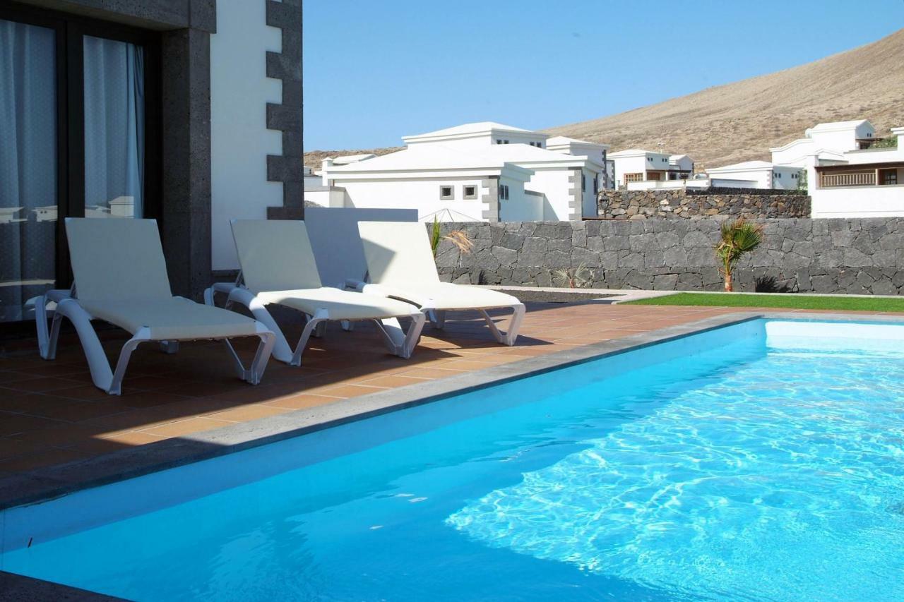 Villa Esterlicia Playa Blanca  Exteriör bild